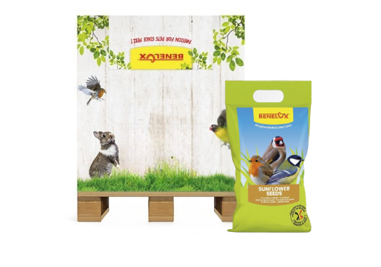 SUNFLOWERSEEDS FOR WILD BIRDS 42 X BAG 3KG IN 1/2 DISPLAY